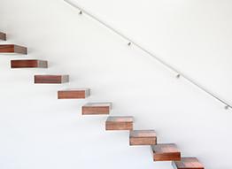 nowoczesne schody drewniane